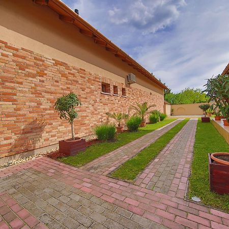 Kalvin Utcai Apartmanok Hajdúszoboszló Exteriér fotografie