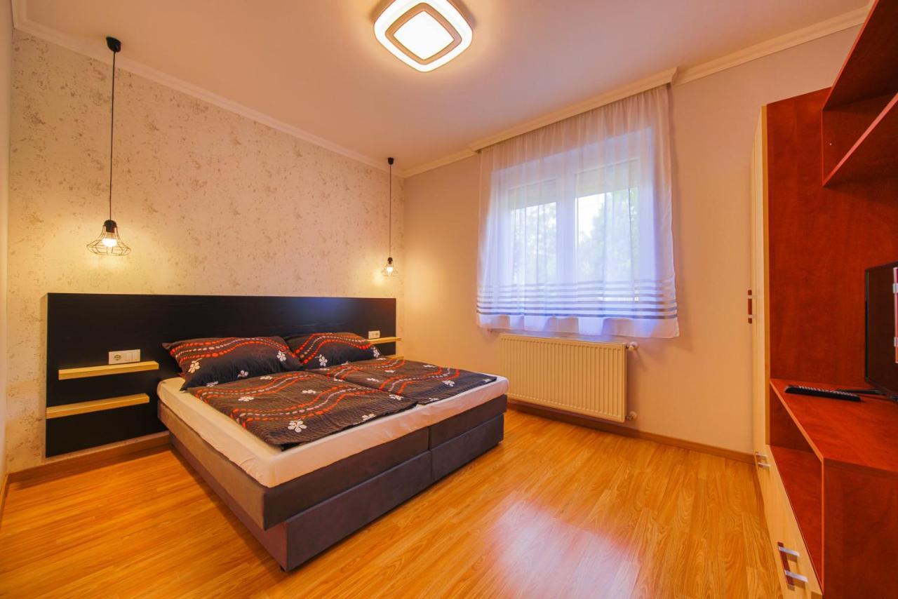 Kalvin Utcai Apartmanok Hajdúszoboszló Exteriér fotografie